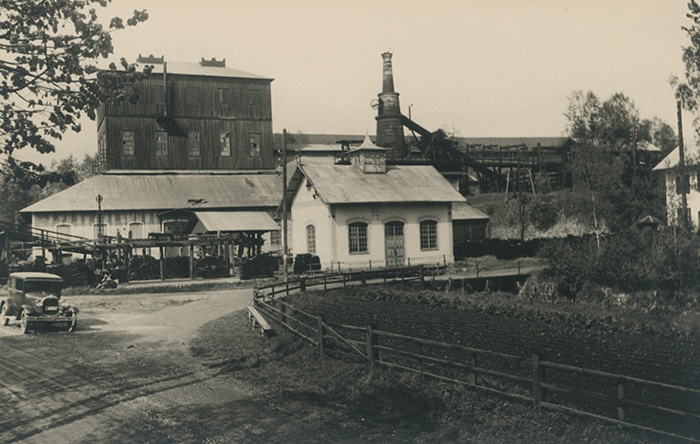 Högfors bruk med kraftstationen på 1920-talet. Foto: Okänd / Järnvägsmuseet